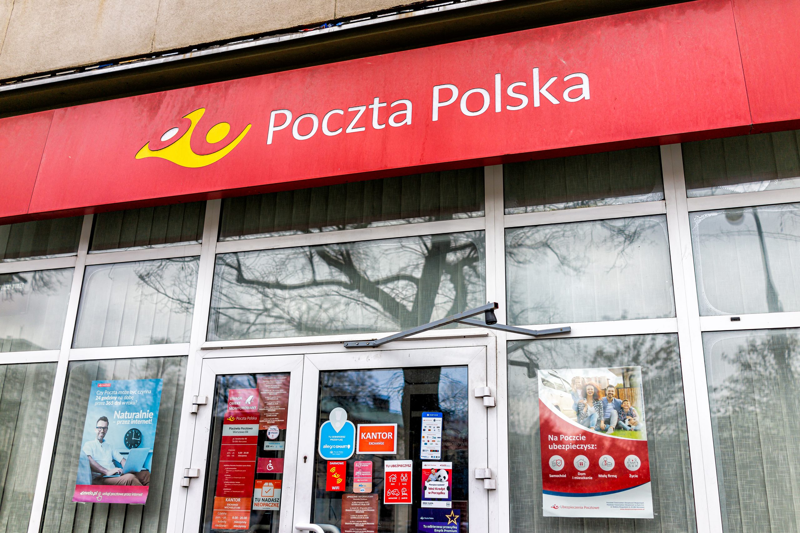 Poczta Polska prosi o przesłanie wrażliwych danych osobowych